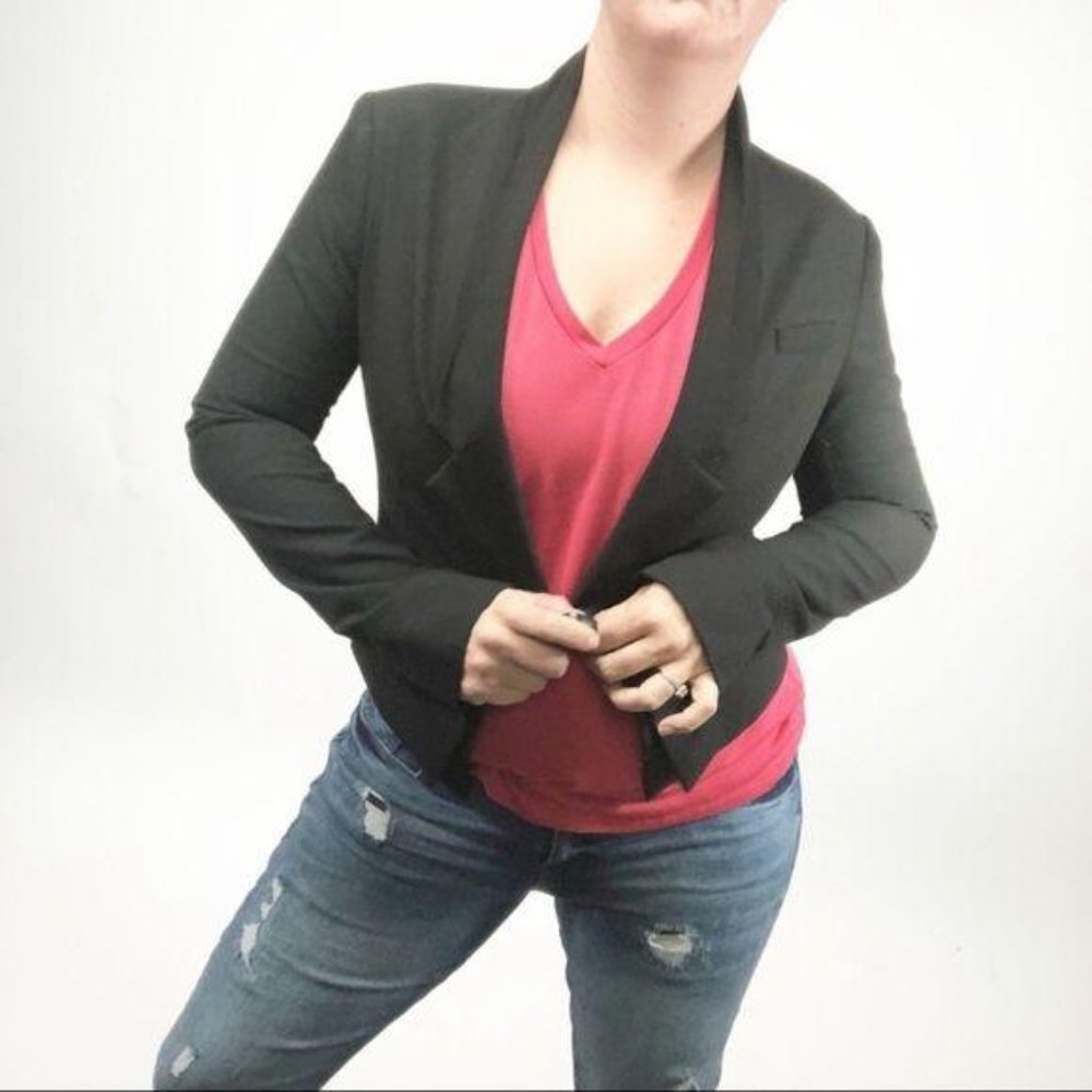 BCBGMaxazaria crop black tuxedo blazer jacket Smal - Picture 1 of 8